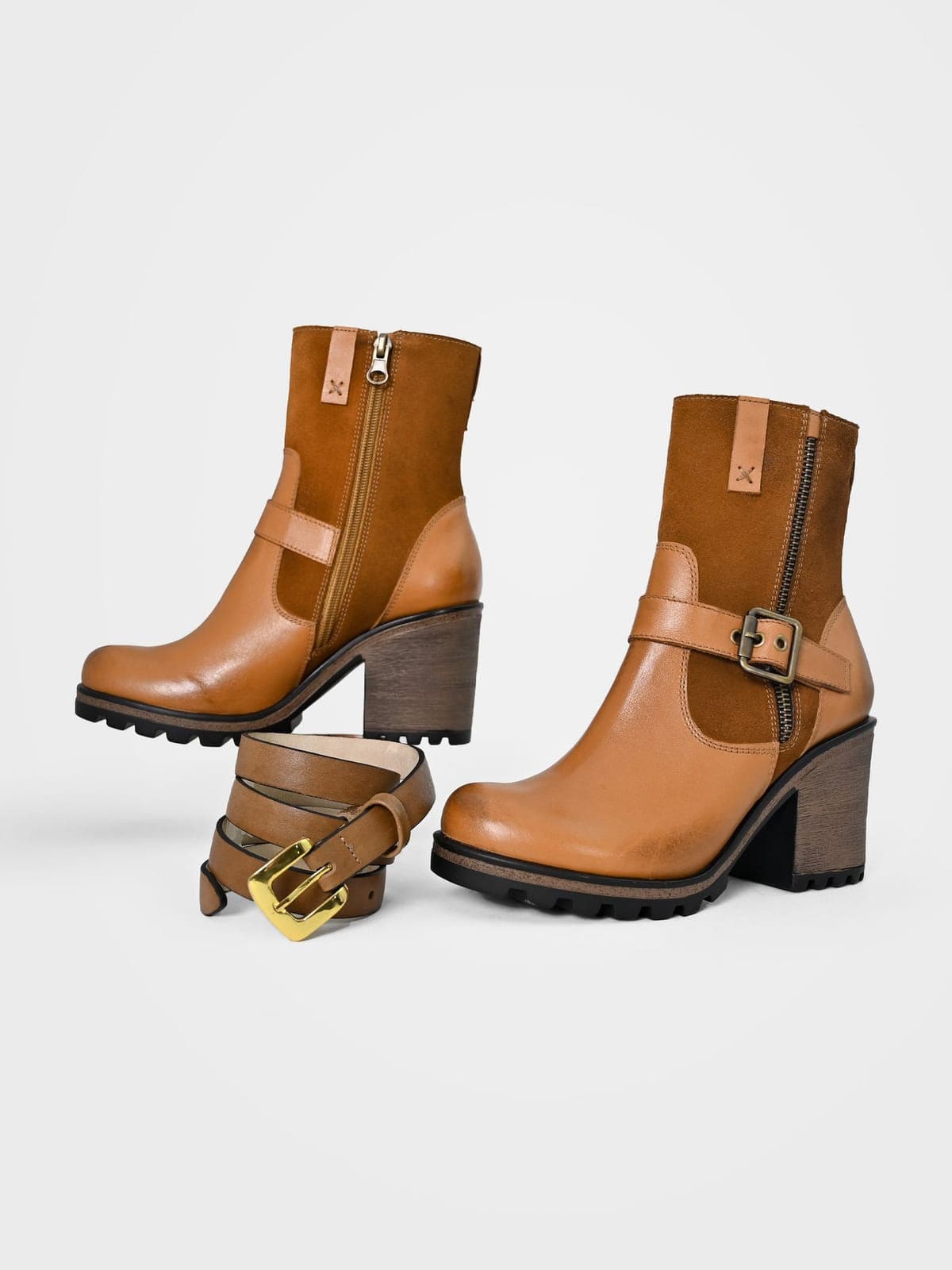 Bottes en cuir à talon